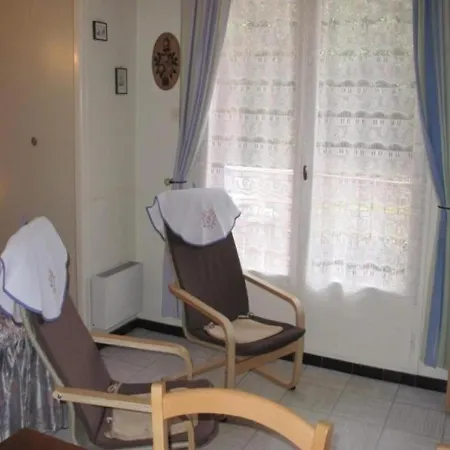 Apartment Confortable A Amelie-les-bains - 2 Pers, Balcon, Proche Cures Et Centre-ville. - Fr-1-703-33 *